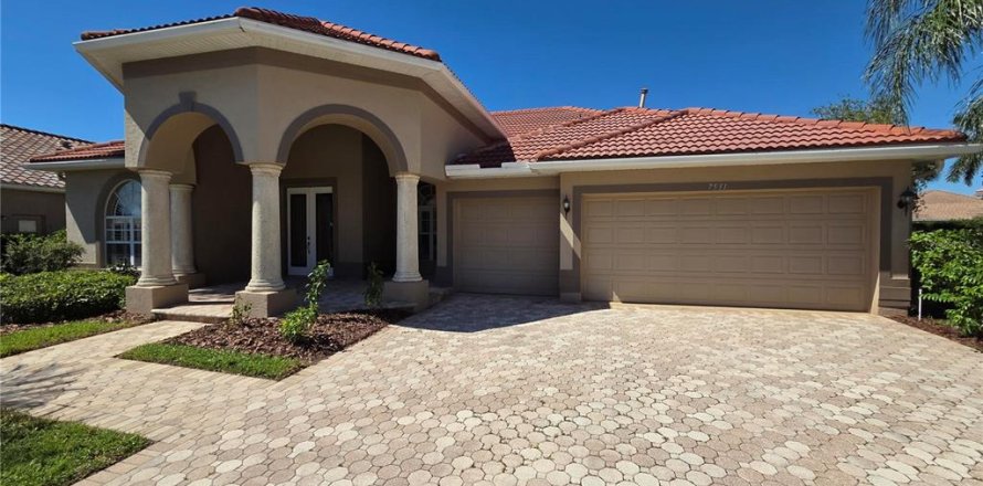 Casa en Bradenton, Florida 4 dormitorios, 273.88 m2 № 2393387