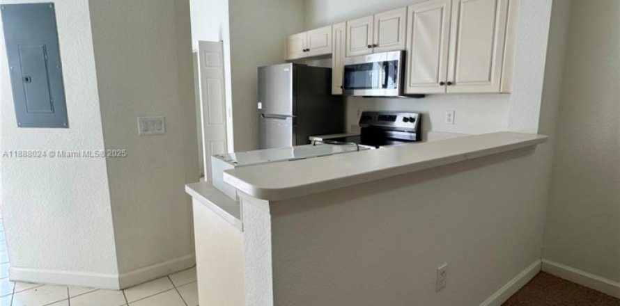 Condo in Riviera Beach, Florida, 2 bedrooms  № 1942223