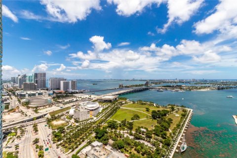 Снять в аренду кондоминиум в Майами, Флорида 2 спальни, 122.91м2, № 1957247 - фото 10