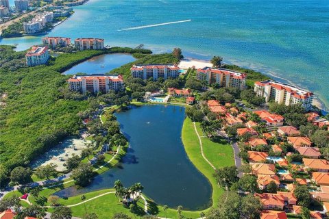 Condominio en alquiler en Saint Petersburg, Florida, 2 dormitorios, 150.97 m2 № 1858175 - foto 14