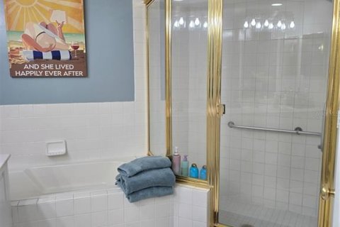 Condominio en alquiler en Saint Petersburg, Florida, 2 dormitorios, 150.97 m2 № 1858175 - foto 9