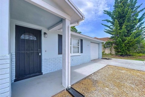 Casa en venta en Holiday, Florida, 3 dormitorios, 95.04 m2 № 1810042 - foto 6