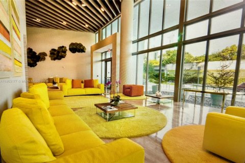 Снять в аренду кондоминиум в Майами, Флорида 1 спальня, 62.52м2, № 1954644 - фото 24