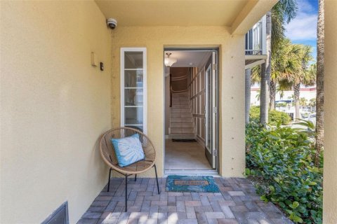 Touwnhouse à vendre à Saint Petersburg, Floride: 4 chambres, 183.02 m2 № 1919479 - photo 19