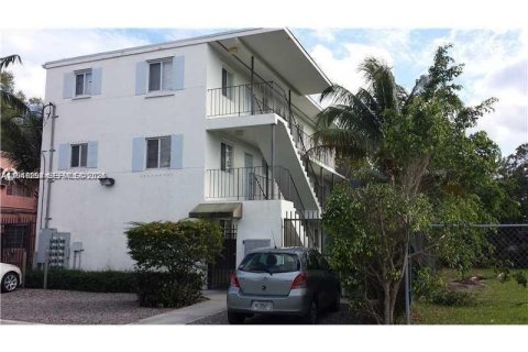 Copropriété à louer à Miami, Floride: 1 chambre, 38.93 m2 № 1997378 - photo 4
