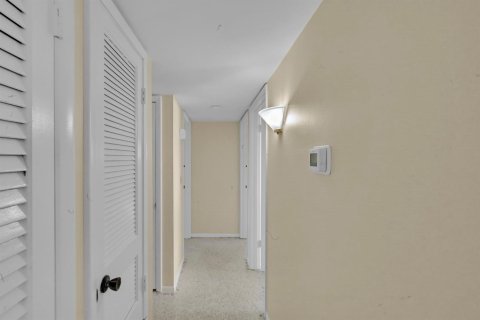 Casa en alquiler en Port St. Lucie, Florida, 3 dormitorios, 108.32 m2 № 2078358 - foto 9