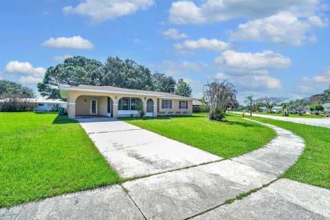 Casa en alquiler en Port St. Lucie, Florida, 3 dormitorios, 108.32 m2 № 2078358 - foto 2