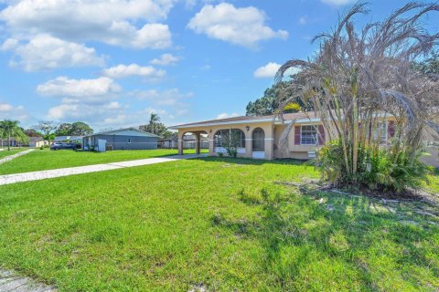 Casa en alquiler en Port St. Lucie, Florida, 3 dormitorios, 108.32 m2 № 2078358 - foto 3