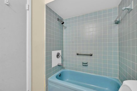 Casa en alquiler en Port St. Lucie, Florida, 3 dormitorios, 108.32 m2 № 2078358 - foto 14