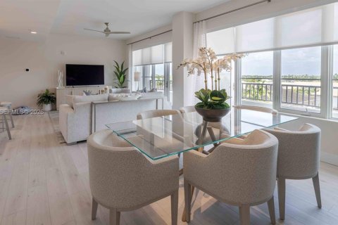 Apartment in Delray Beach, Florida 3 bedrooms, 189.43 sq.m. № 2169092 - photo 13