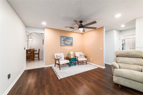 Casa en venta en Ocala, Florida, 2 dormitorios, 116.03 m2 № 1903558 - foto 16