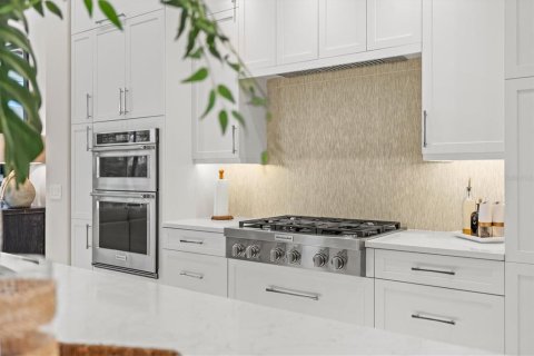 Villa ou maison à vendre à Lakewood Ranch, Floride: 4 chambres, 297.19 m2 № 1650656 - photo 21