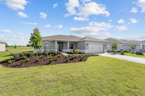 Villa ou maison à vendre à Ocala, Floride: 2 chambres, 159.61 m2 № 2107856 - photo 2