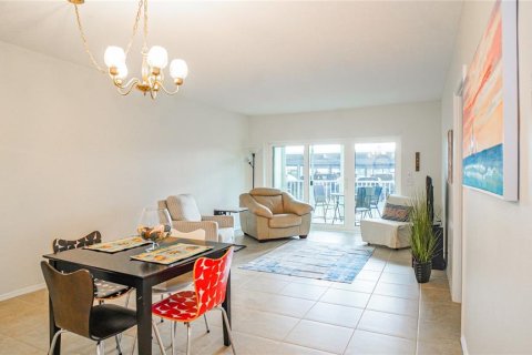 Copropriété à vendre à Saint Pete Beach, Floride: 1 chambre, 78.32 m2 № 2129163 - photo 6