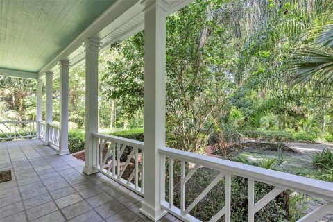 House in Mount Dora, Florida 4 bedrooms, 288.46 sq.m. № 1817222 - photo 5