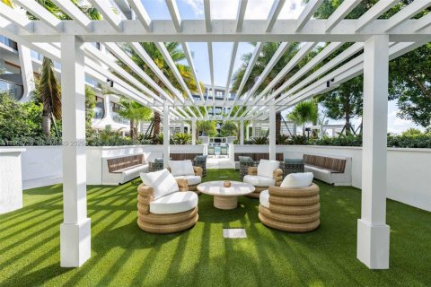 Appartement à louer à Miami Beach, Floride: 1 chambre, 76.74 m2 № 2346691 - photo 10