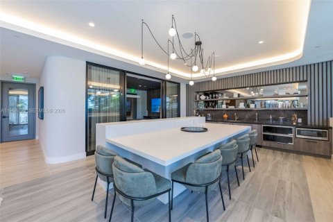 Appartement à louer à Miami Beach, Floride: 1 chambre, 76.74 m2 № 2346691 - photo 16