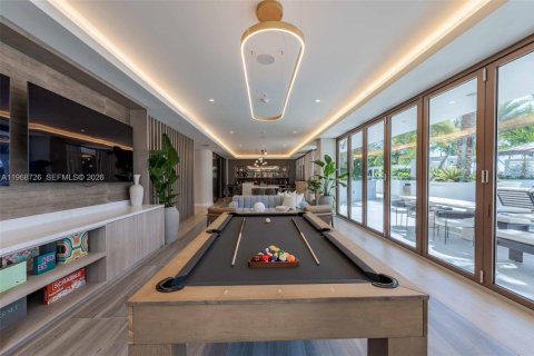 Appartement à louer à Miami Beach, Floride: 1 chambre, 76.74 m2 № 2346691 - photo 13