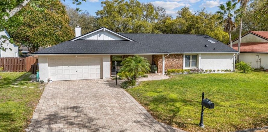 Casa en Orlando, Florida 3 dormitorios, 176.14 m2 № 1913230