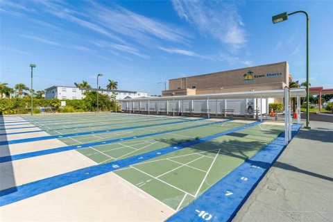 Condo in Gulfport, Florida, 1 bedroom  № 1761937 - photo 27