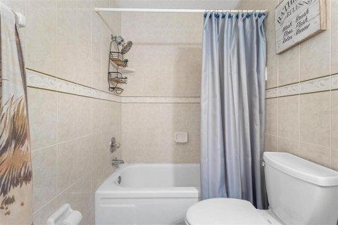 Condo in Gulfport, Florida, 1 bedroom  № 1761937 - photo 18