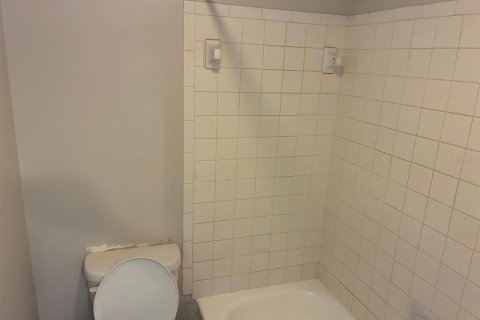 Copropriété à louer à Saint Petersburg, Floride: 1 chambre, 53.42 m2 № 2411568 - photo 8