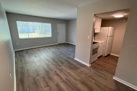 Copropriété à louer à Saint Petersburg, Floride: 1 chambre, 53.42 m2 № 2411568 - photo 3