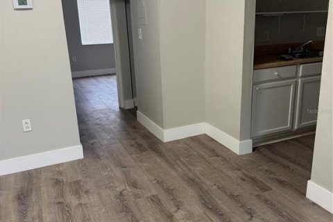 Copropriété à louer à Saint Petersburg, Floride: 1 chambre, 53.42 m2 № 2411568 - photo 5