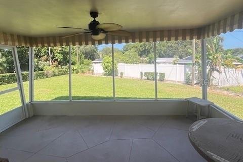 Villa ou maison à louer à Clearwater, Floride: 2 chambres, 116.87 m2 № 2413793 - photo 13