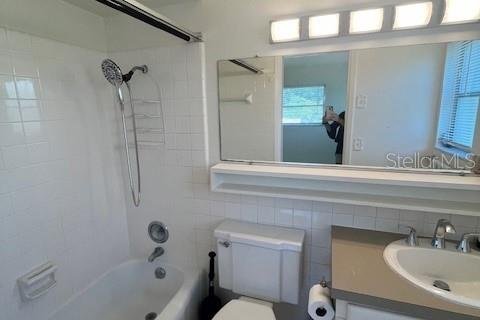 Villa ou maison à louer à Clearwater, Floride: 2 chambres, 116.87 m2 № 2413793 - photo 8