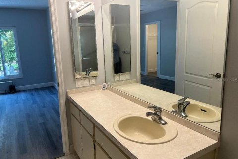 Copropriété à vendre à Clearwater, Floride: 2 chambres, 112.41 m2 № 2215891 - photo 21