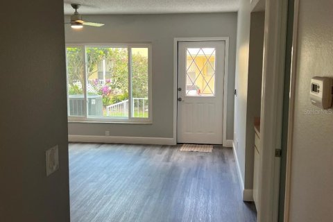 Copropriété à vendre à Clearwater, Floride: 2 chambres, 112.41 m2 № 2215891 - photo 6