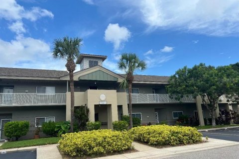 Condo à Clearwater, Floride, 2 chambres  № 2215891