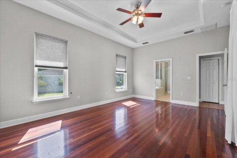 House in Lakeland, Florida 3 bedrooms, 176.33 sq.m. № 1911193 - photo 24