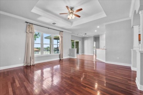 House in Lakeland, Florida 3 bedrooms, 176.33 sq.m. № 1911193 - photo 7