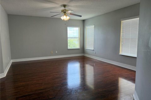 Villa ou maison à louer à Lakeland, Floride: 4 chambres, 268.67 m2 № 1792161 - photo 9