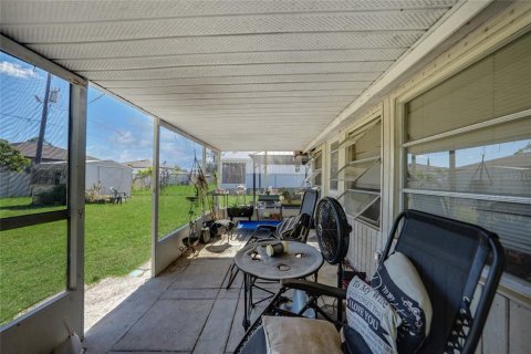 Casa en venta en Port Charlotte, Florida, 2 dormitorios, 108.23 m2 № 2103716 - foto 24
