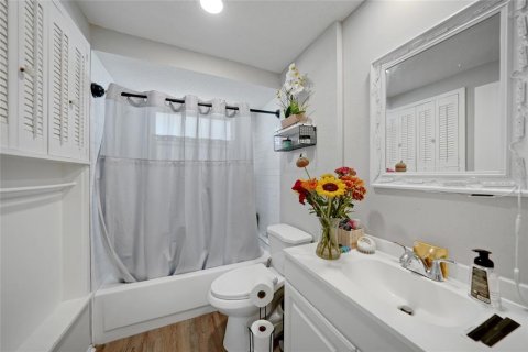 Casa en venta en Port Charlotte, Florida, 2 dormitorios, 108.23 m2 № 2103716 - foto 22