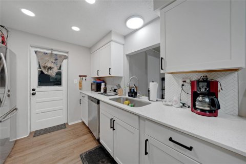 Casa en venta en Port Charlotte, Florida, 2 dormitorios, 108.23 m2 № 2103716 - foto 10