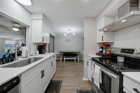 Casa en venta en Port Charlotte, Florida, 2 dormitorios, 108.23 m2 № 2103716 - foto 11