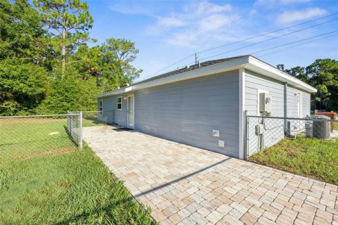 House in Dunnellon, Florida 3 bedrooms, 103.03 sq.m. № 1893934 - photo 28