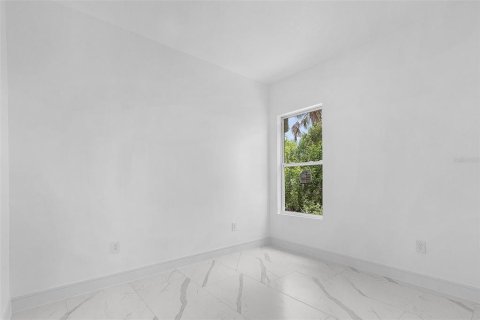 House in Rotonda, Florida 3 bedrooms, 168.43 sq.m. № 1777962 - photo 15