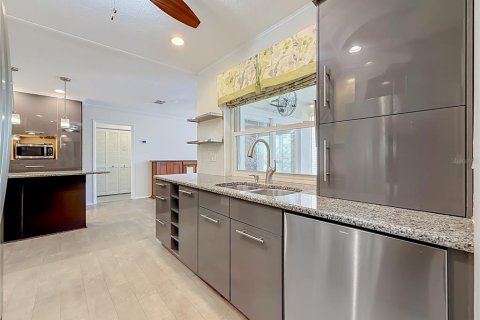 Купить виллу или дом в Палм-Харбор, Флорида 7 комнат, 162.95м2, № 2199880 - фото 18