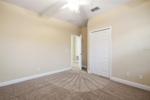 Townhouse in Oviedo, Florida 4 bedrooms, 203.64 sq.m. № 2408050 - photo 20