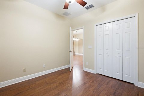 Townhouse in Oviedo, Florida 4 bedrooms, 203.64 sq.m. № 2408050 - photo 15