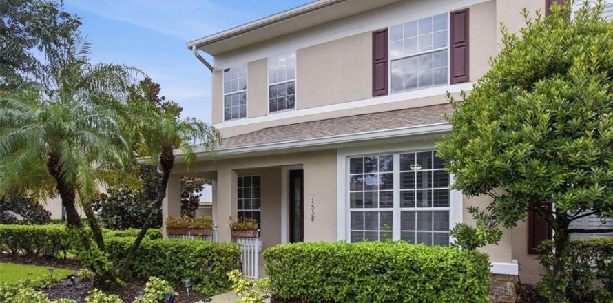 Townhouse in Oviedo, Florida 4 bedrooms, 203.64 sq.m. № 2408050