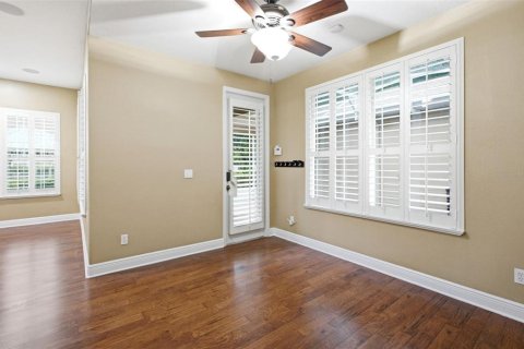 Townhouse in Oviedo, Florida 4 bedrooms, 203.64 sq.m. № 2408050 - photo 12