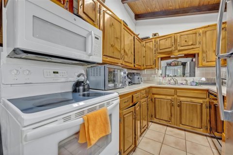 House in Orlando, Florida 3 bedrooms, 142.6 sq.m. № 1648641 - photo 20