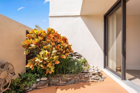 Condo in Jupiter, Florida, 2 bedrooms  № 2188249 - photo 4