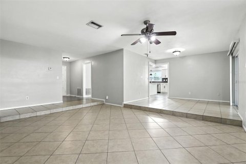 Villa ou maison à vendre à Winter Park, Floride: 4 chambres, 202.43 m2 № 1907457 - photo 4